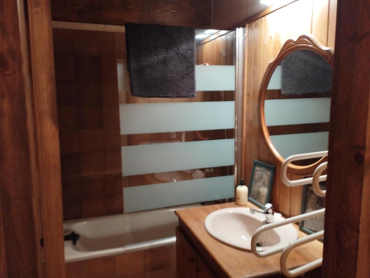 Esqui, Aigueestortes Y Boi-Tauell A Tus Pies En Ebrehogar Pla de l'Ermita Kültér fotó